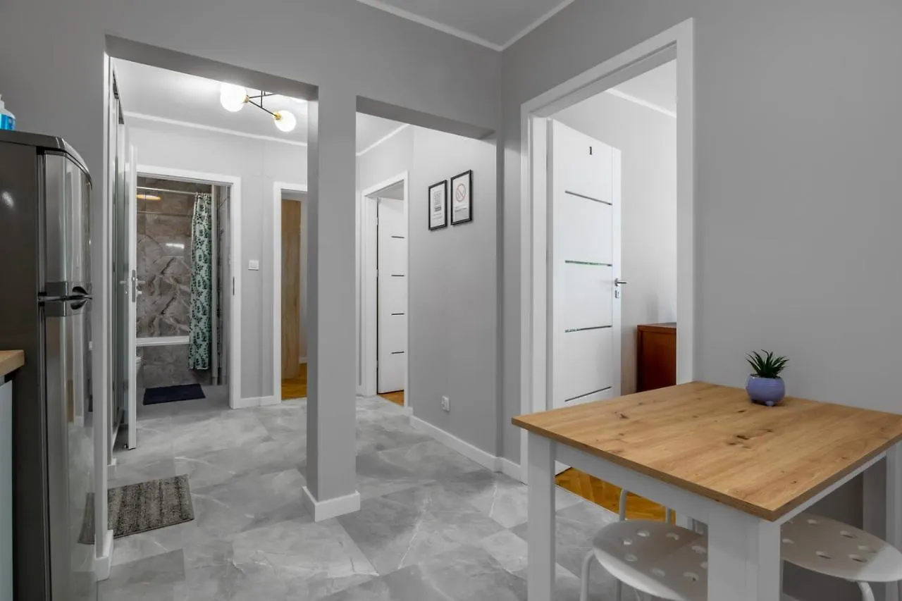 Apartment Warsaw Center Classicrooms